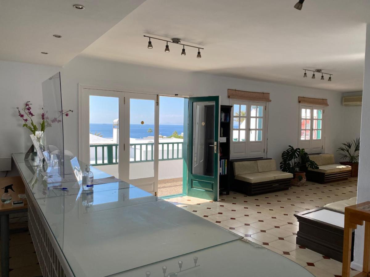 Apartamentos Los Pueblos Puerto del Carmen  Bagian luar foto