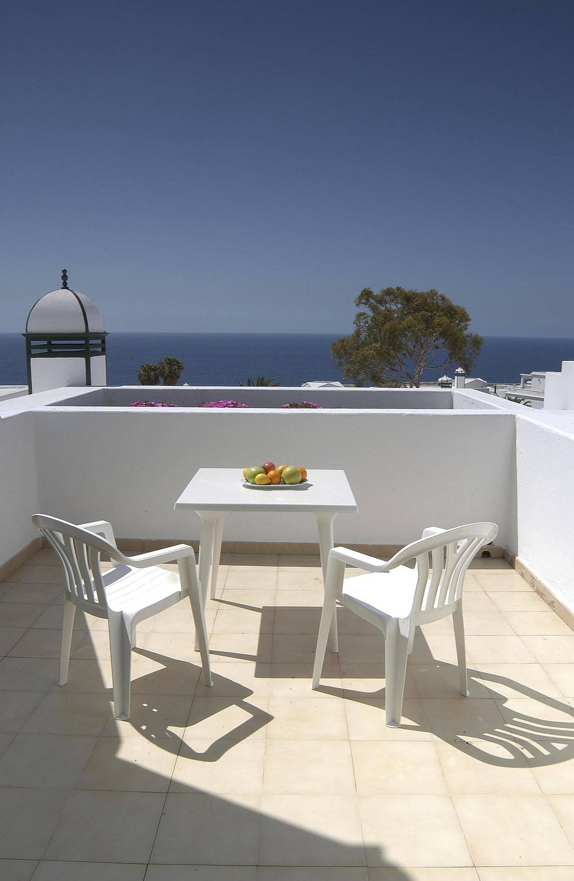 Apartamentos Los Pueblos Puerto del Carmen  Bagian luar foto