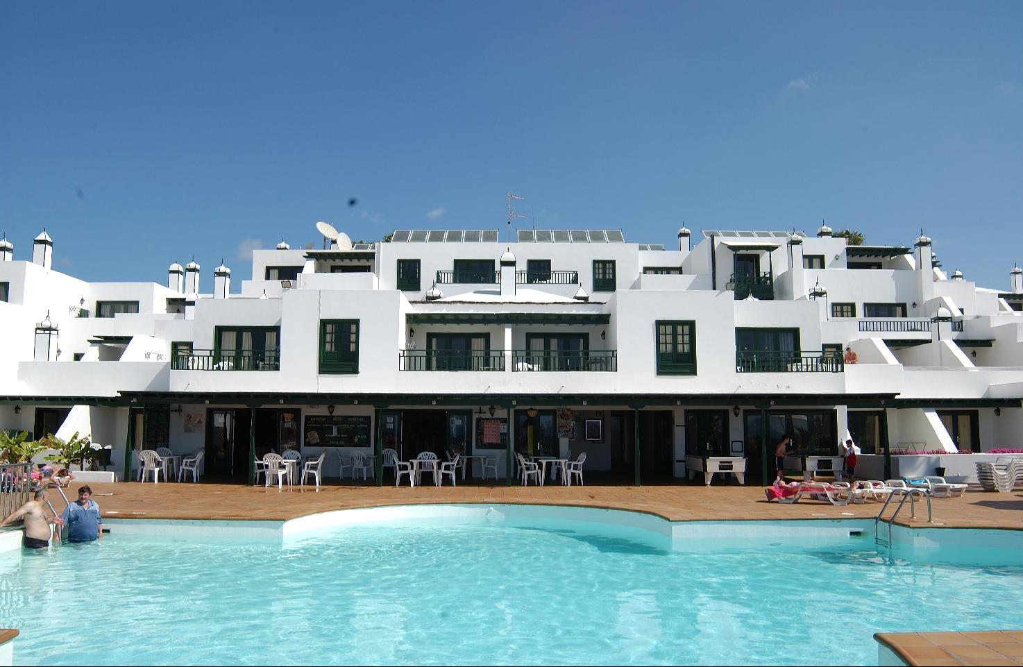 Apartamentos Los Pueblos Puerto del Carmen  Bagian luar foto